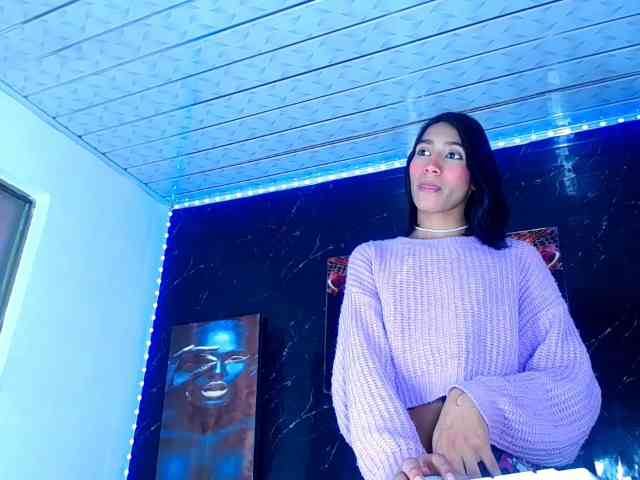 Kendall18 Live Webcam on BongaCams