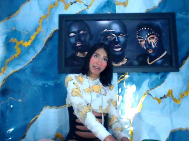 Kendall18 Live Webcam on BongaCams