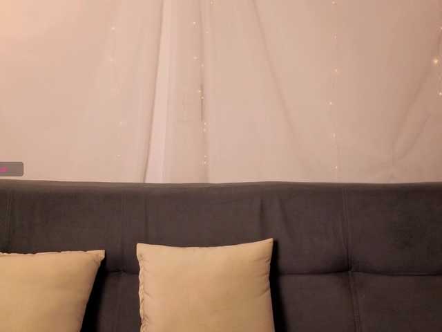 Elly-g live cam on BongaCams