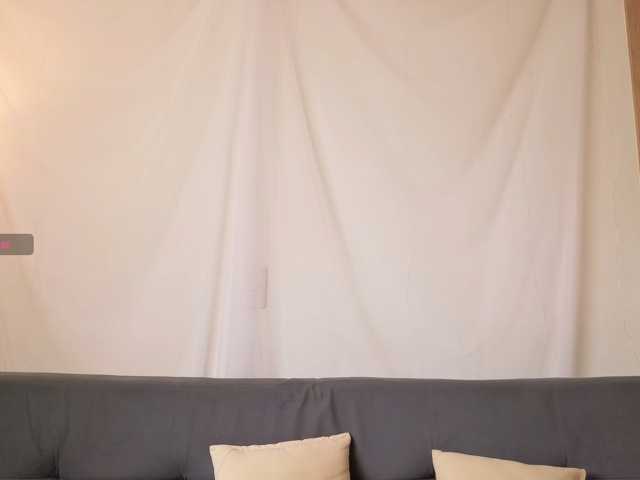 Elly-g live cam preview