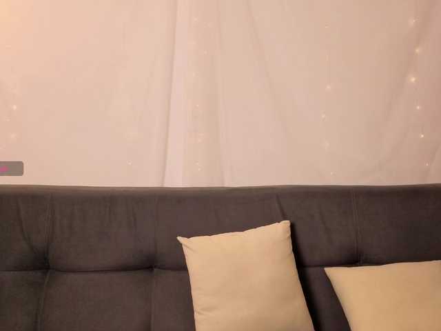 Elly-g live cam on BongaCams