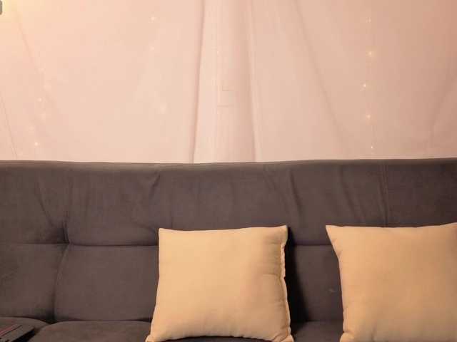 Elly-g live cam on BongaCams