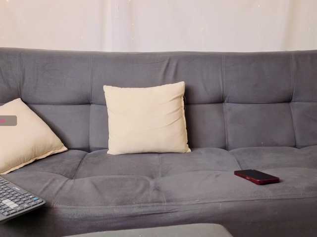 Elly-g live cam on BongaCams
