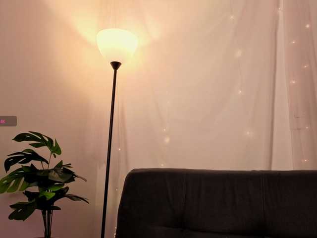 Elly-g live cam on BongaCams