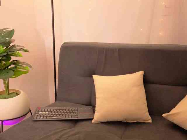 Elly-g webcam
