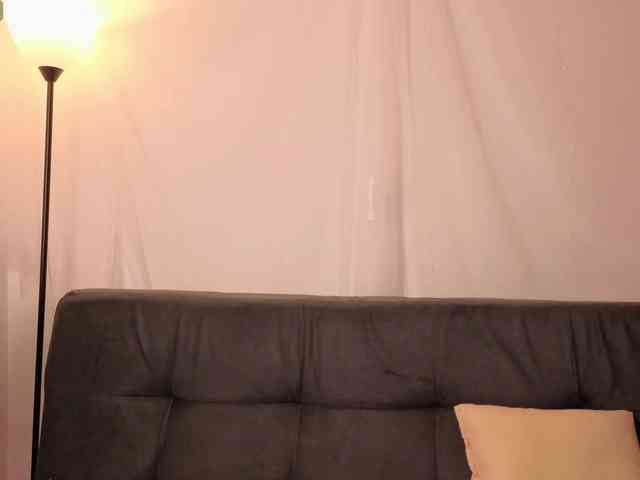 Elly-g webcam