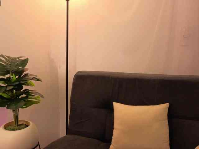Elly-g webcam