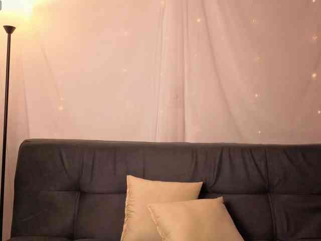 Elly-g webcam