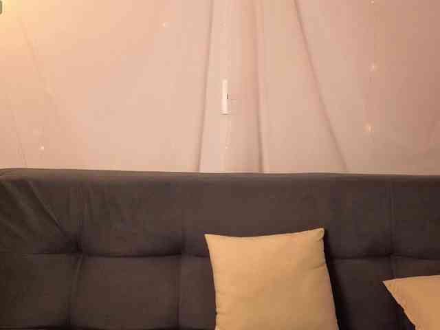 Elly-g webcam