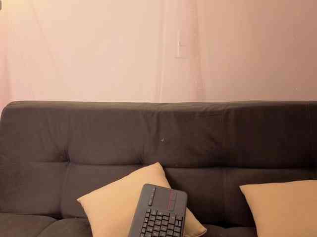 Elly-g webcam