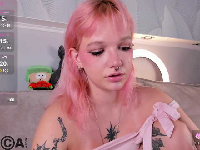 Molly-Platt live cam on BongaCams