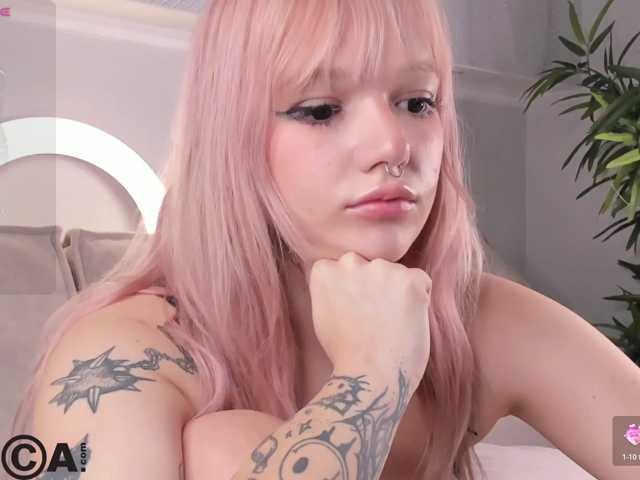 Molly-Platt live cam on BongaCams