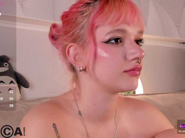 Molly-Platt live cam on BongaCams