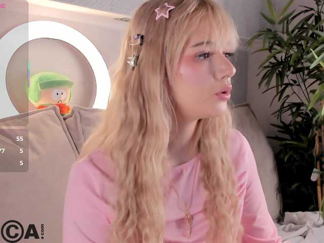 Molly-Platt's BongaCams show and profile