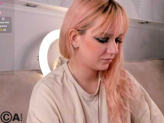 Molly-Platt live cam on BongaCams