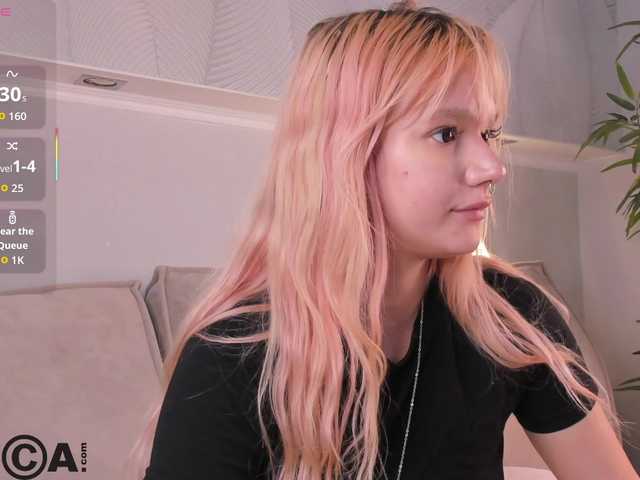 Molly-Platt live cam on BongaCams