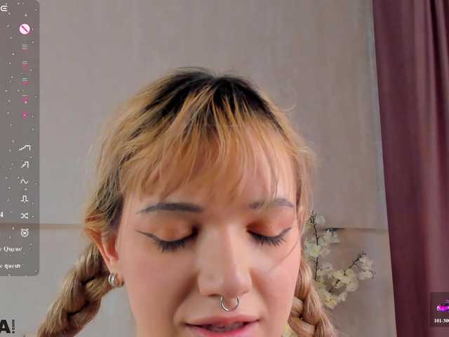 Molly-Platt live cam on BongaCams