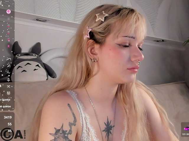 Molly-Platt live cam on BongaCams