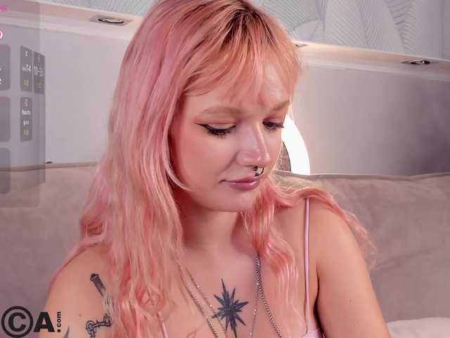 Molly-Platt live cam on BongaCams