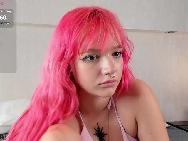 Molly-Platt live cam on BongaCams