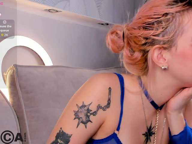 Molly-Platt live cam on BongaCams
