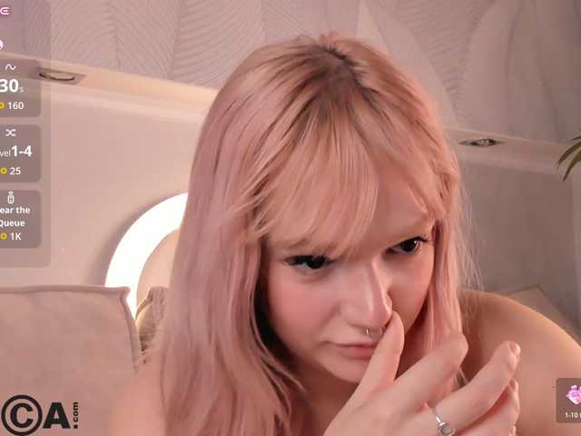 Molly-Platt live cam on BongaCams