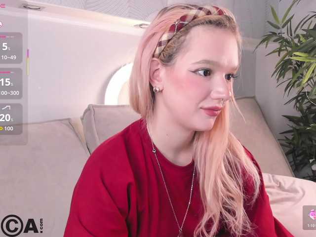 Molly-Platt live cam preview