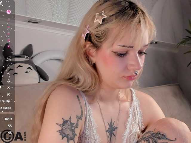 Molly-Platt live cam on BongaCams