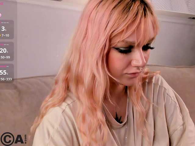 Molly-Platt live cam on BongaCams