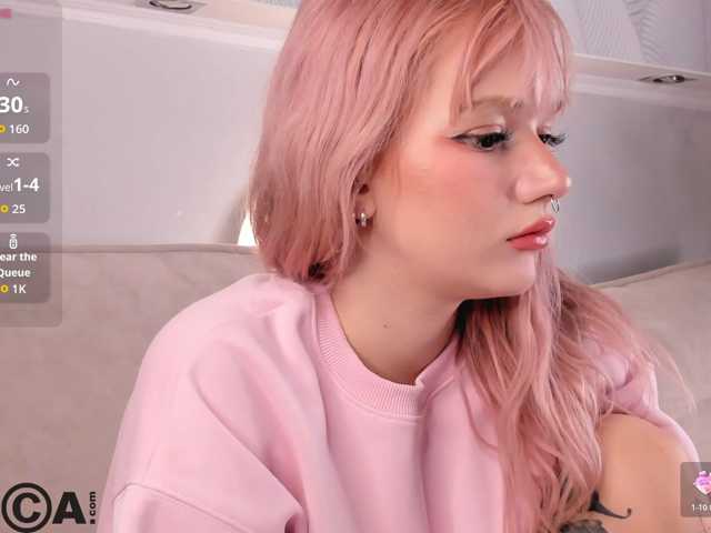 Molly-Platt live cam on BongaCams