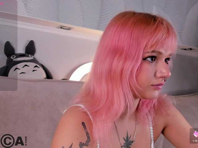 Molly-Platt live cam on BongaCams