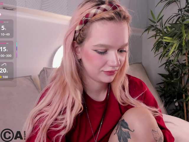 Molly-Platt live cam on BongaCams