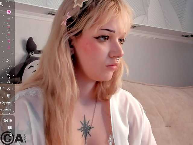 Molly-Platt live cam on BongaCams