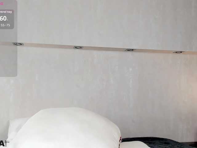 Molly-Platt live cam on BongaCams