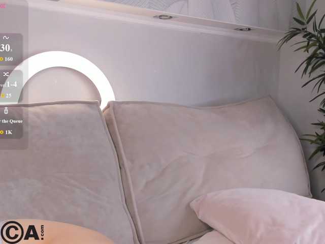 Molly-Platt live cam on BongaCams