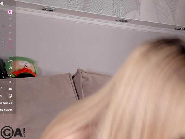Molly-Platt live cam on BongaCams