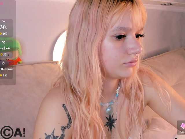 Molly-Platt live cam on BongaCams