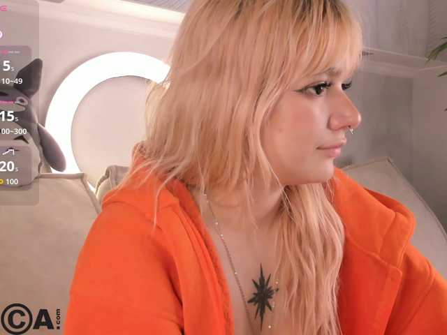 Molly-Platt live cam on BongaCams