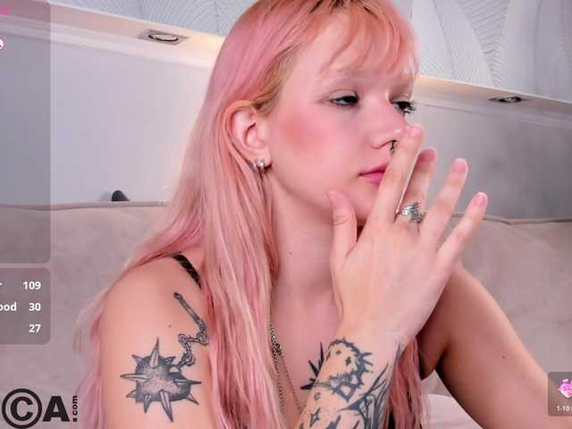 Molly-Platt live cam on BongaCams