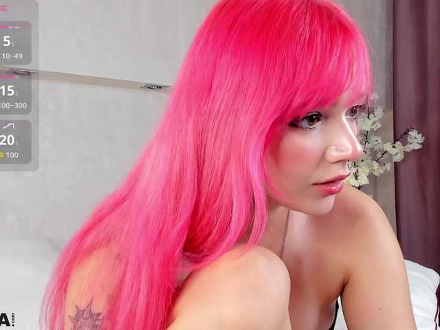 Molly-Platt live cam on BongaCams