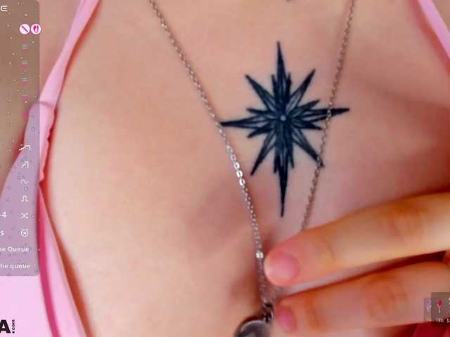 Molly-Platt live cam on BongaCams
