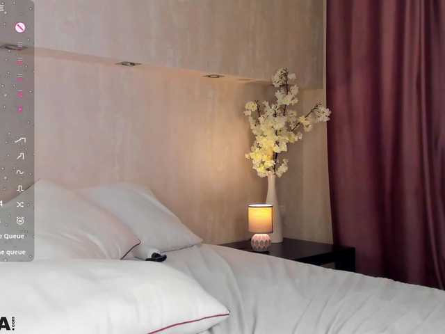 Molly-Platt live cam on BongaCams