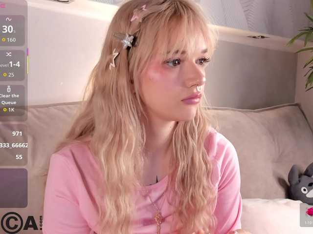 Molly-Platt's BongaCams show and profile