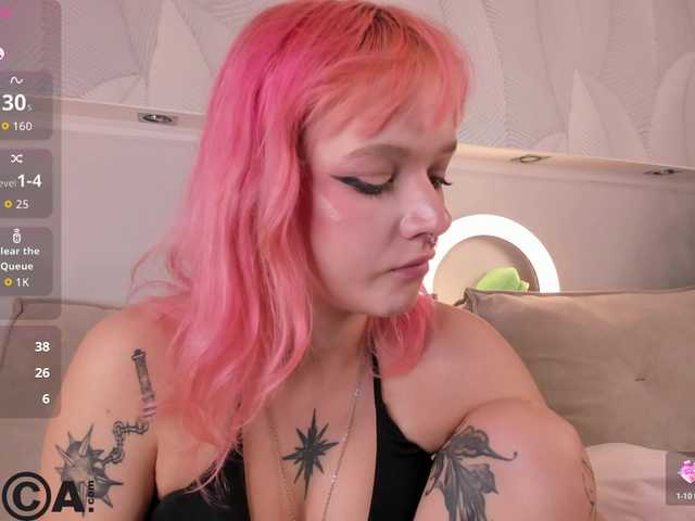 Molly-Platt live cam on BongaCams
