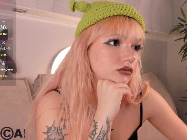 Molly-Platt live cam on BongaCams