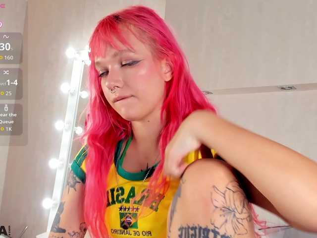 Molly-Platt live cam on BongaCams