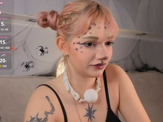Molly-Platt live cam on BongaCams