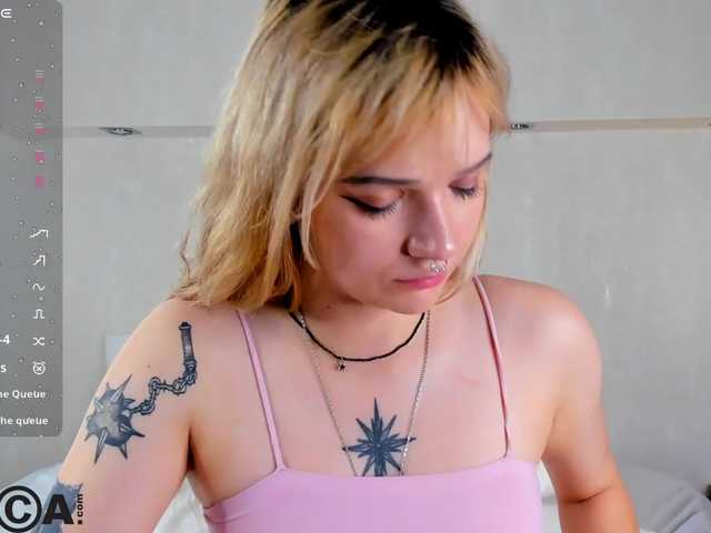 Molly-Platt live cam on BongaCams