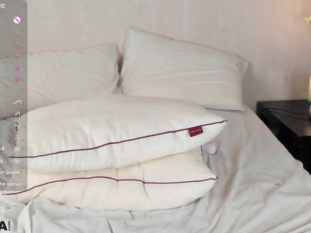 Molly-Platt live cam on BongaCams