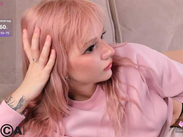 Molly-Platt live cam on BongaCams